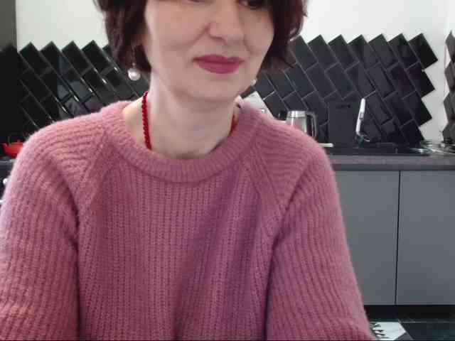 ANGELALADI