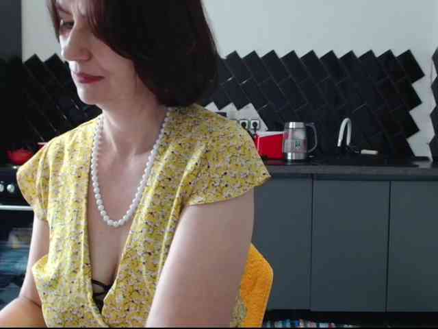 ANGELALADI webcam
