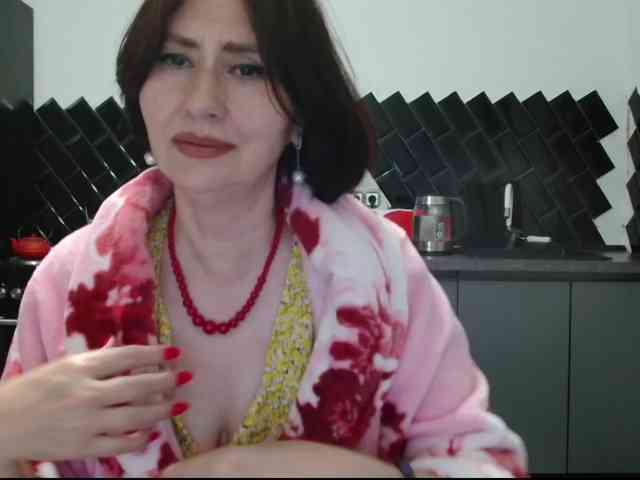 ANGELALADI