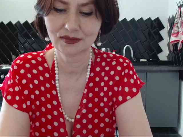 ANGELALADI webcam