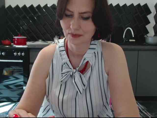 ANGELALADI webcam