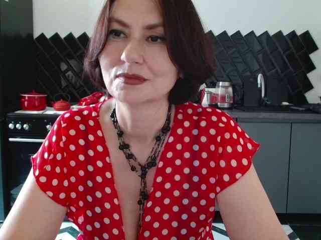 ANGELALADI webcam