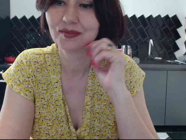 ANGELALADI webcam