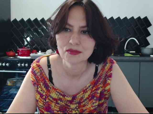 ANGELALADI webcam