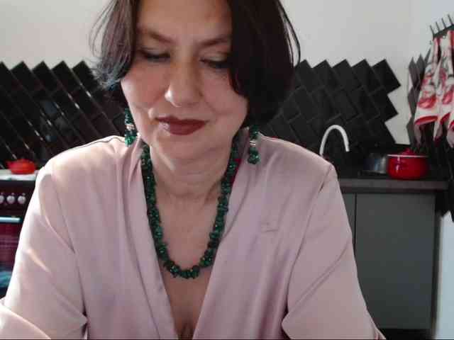 ANGELALADI webcam