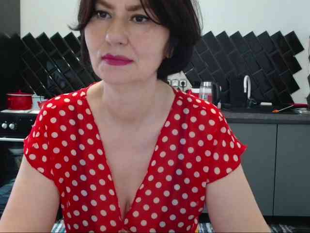 ANGELALADI webcam