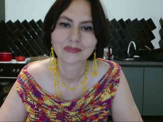 ANGELALADI webcam