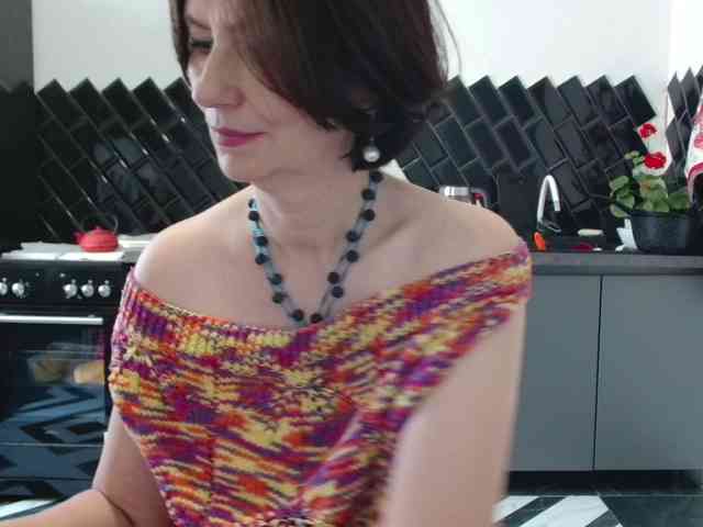 ANGELALADI webcam