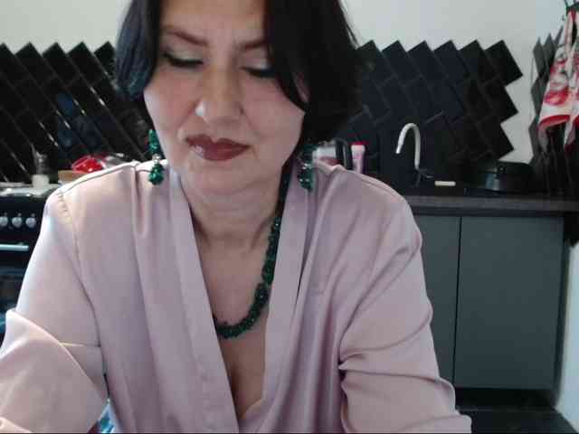 angelaladi's live room