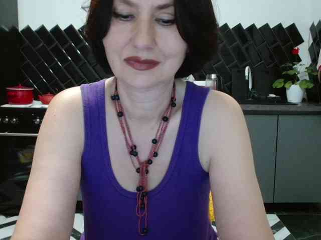 ANGELALADI webcam