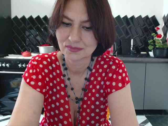 ANGELALADI webcam
