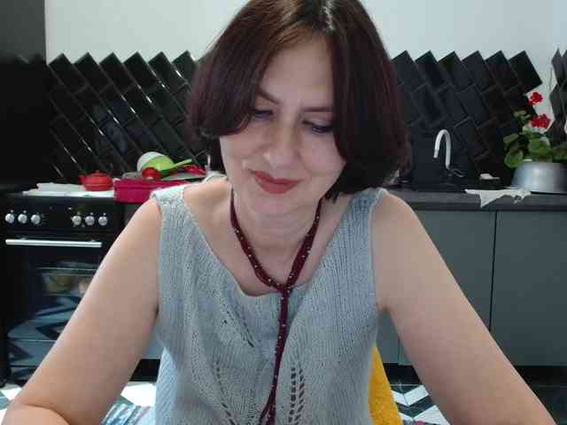 ANGELALADI webcam