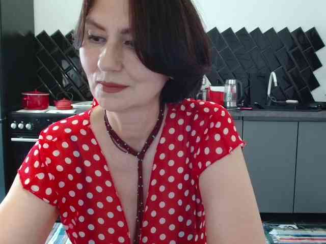 ANGELALADI webcam
