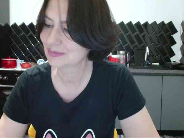 ANGELALADI ANGELALADI