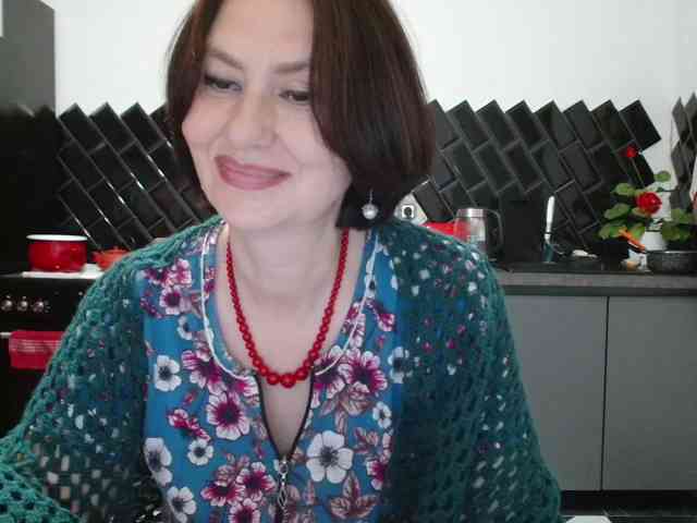 ANGELALADI