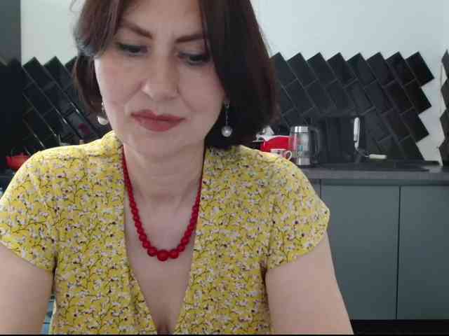 ANGELALADI webcam