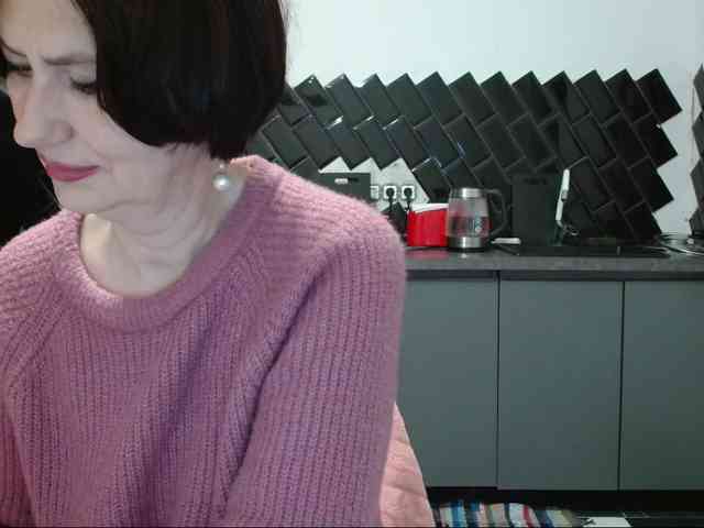 ANGELALADI webcam