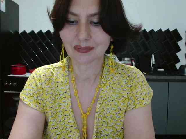 ANGELALADI webcam