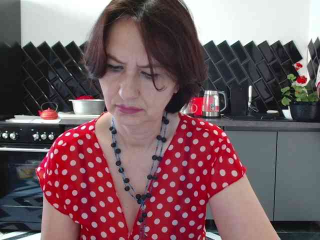 ANGELALADI webcam