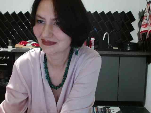 ANGELALADI