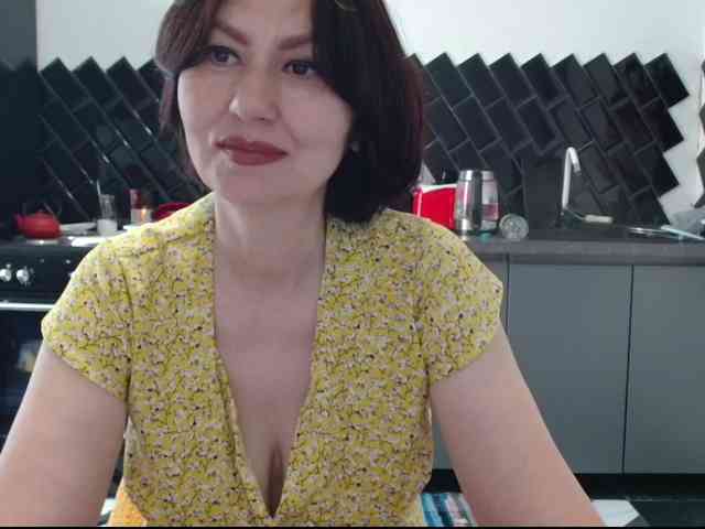 ANGELALADI ANGELALADI