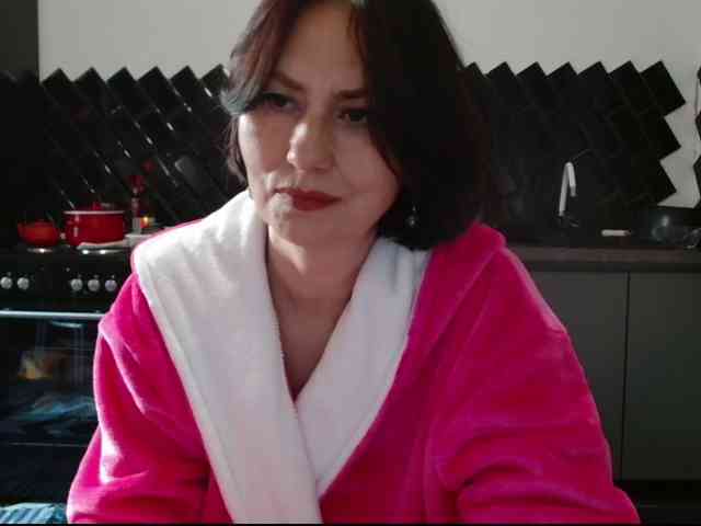 ANGELALADI webcam