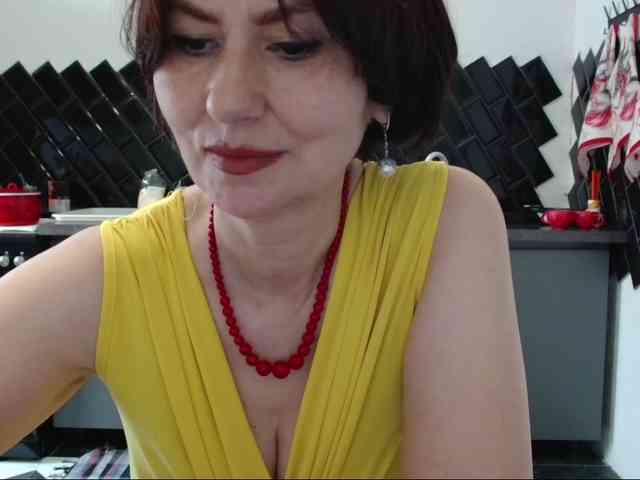 ANGELALADI