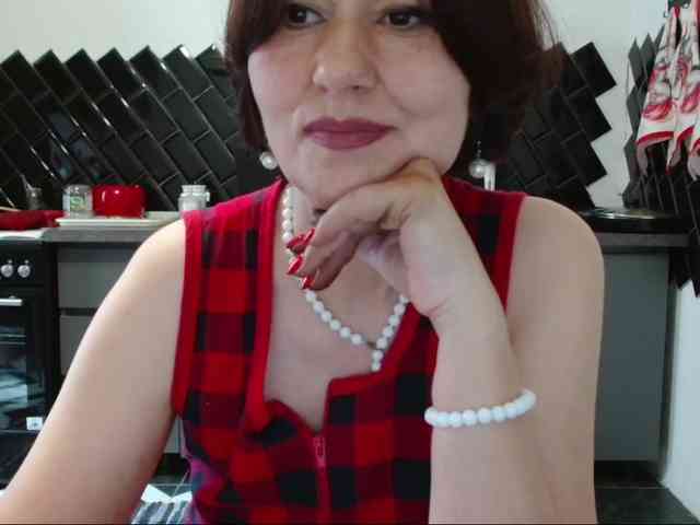 ANGELALADI