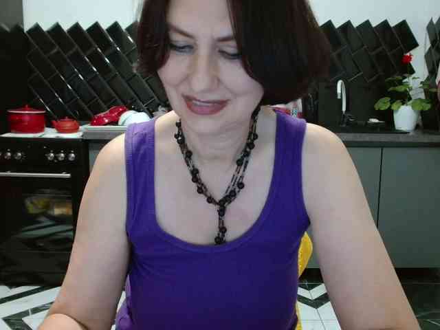 ANGELALADI webcam