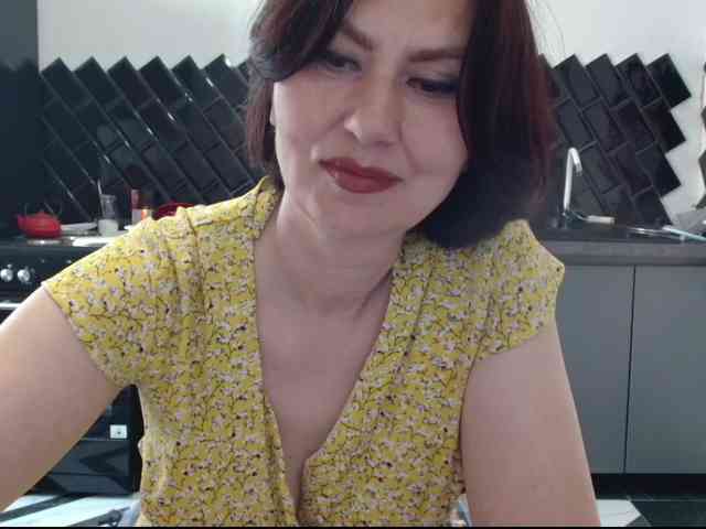 ANGELALADI
