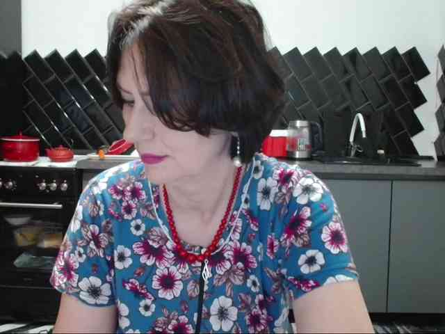 ANGELALADI webcam