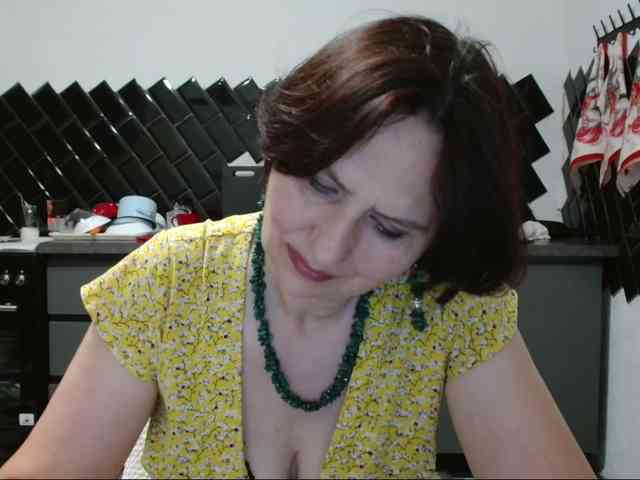 ANGELALADI webcam