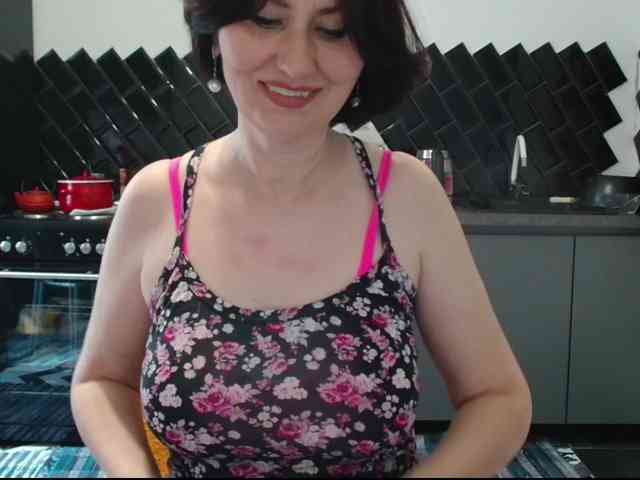 ANGELALADI