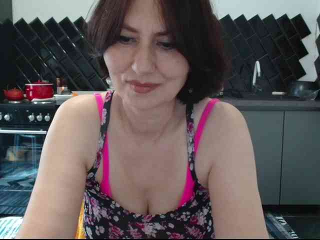 ANGELALADI webcam