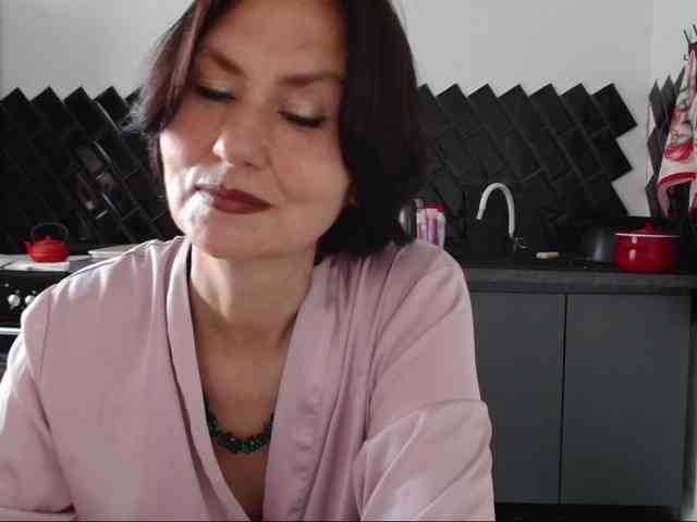 ANGELALADI webcam