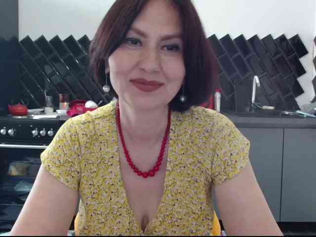ANGELALADI webcam