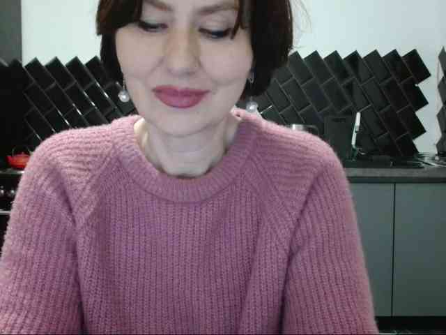 ANGELALADI webcam