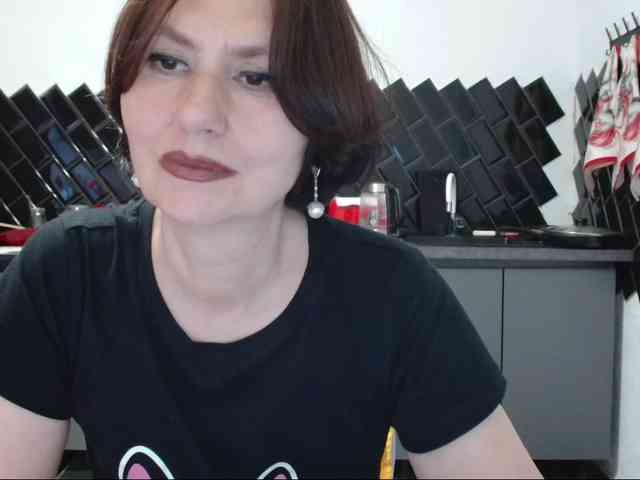 ANGELALADI