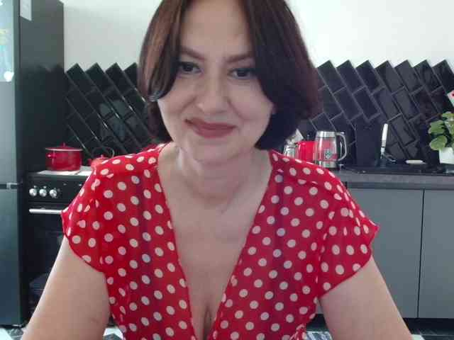 ANGELALADI webcam