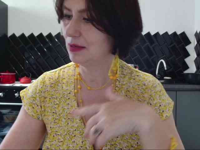 ANGELALADI webcam