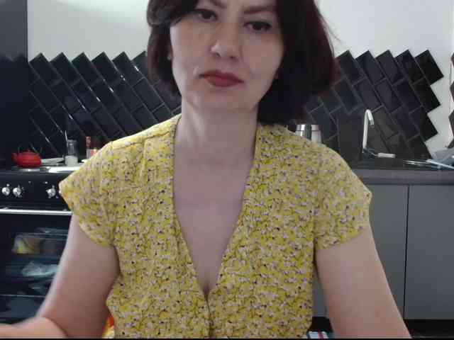 ANGELALADI webcam
