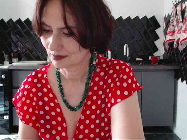 ANGELALADI webcam