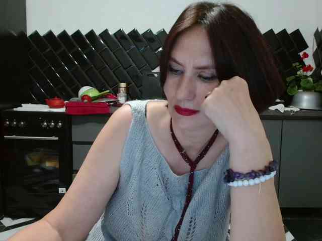 ANGELALADI webcam