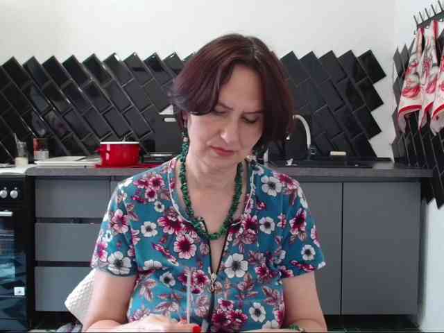 ANGELALADI webcam