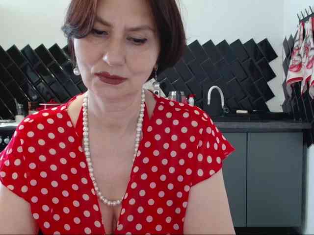 ANGELALADI webcam