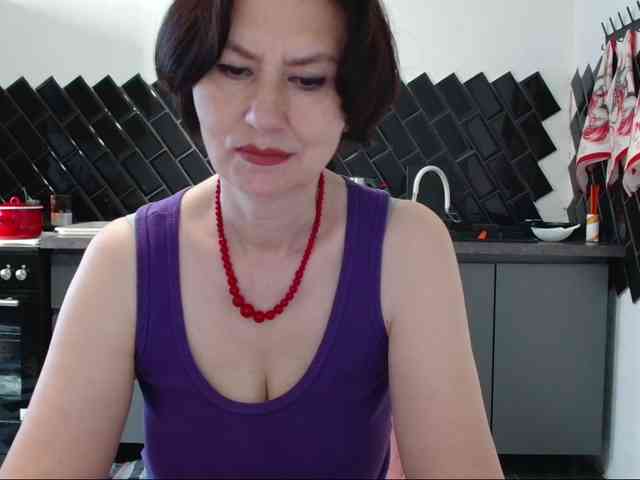ANGELALADI webcam