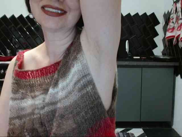 ANGELALADI webcam