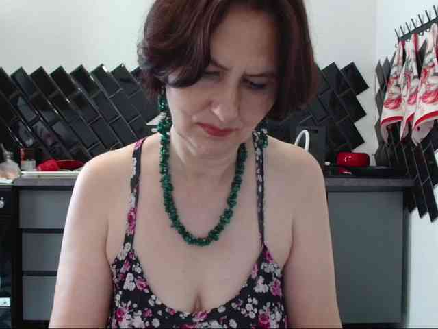 ANGELALADI webcam