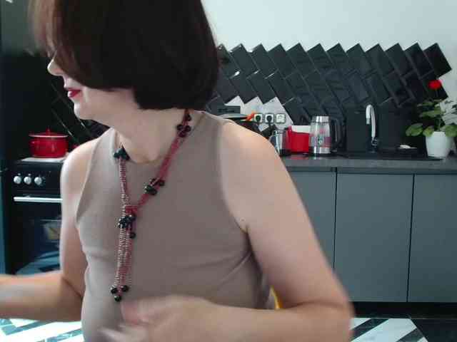 ANGELALADI webcam