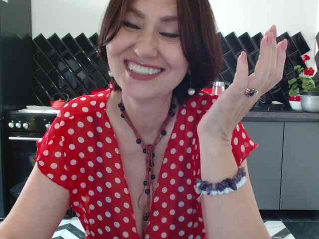 ANGELALADI webcam